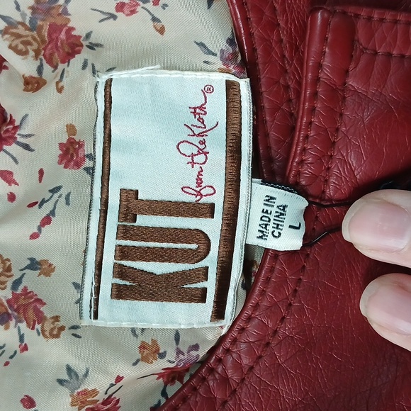 Red KUT from the Kloth vegan leather jacket. Size Large. New - Picture 3 of 7